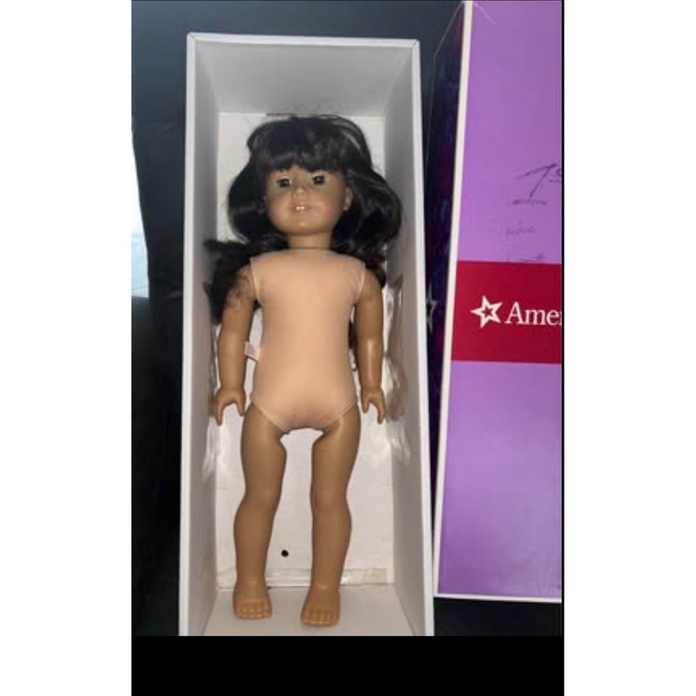 American Girl Doll Pleasant Company Neck Stamp Brown Hair Brown Eyes 18"